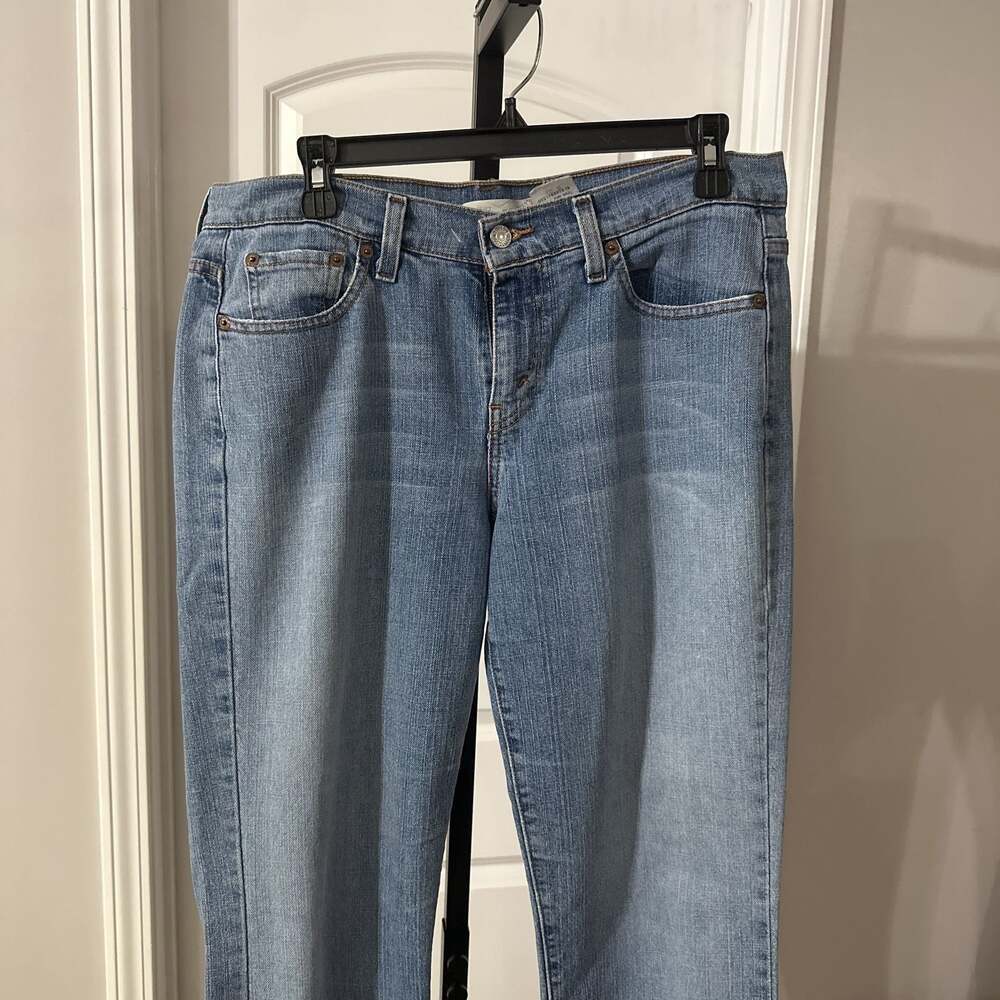 Levi's Women's 505 Straight Leg Jeans #34